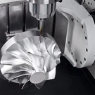 Czy w branży obronnej można użyć 5 części osi?